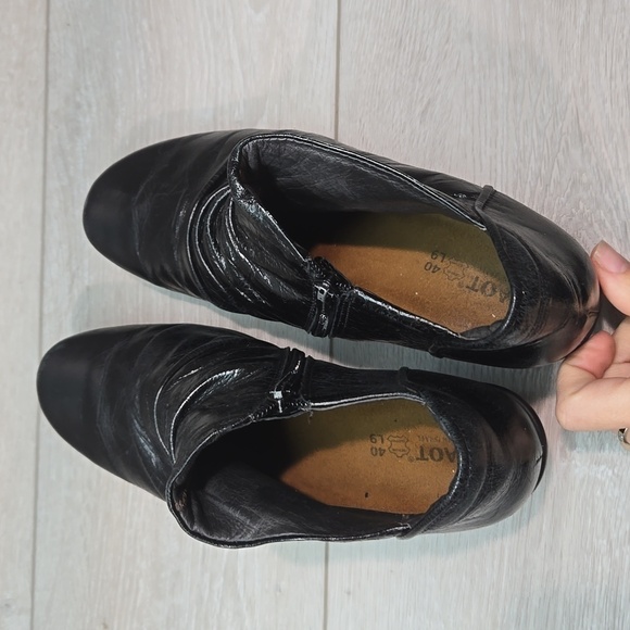Naot Women Advance Glossy Ankle Leather Heels Boots shoes sz 40/9 - Picture 8 of 15